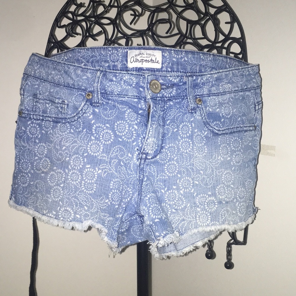 Aeropostale, light wash jean shorts.